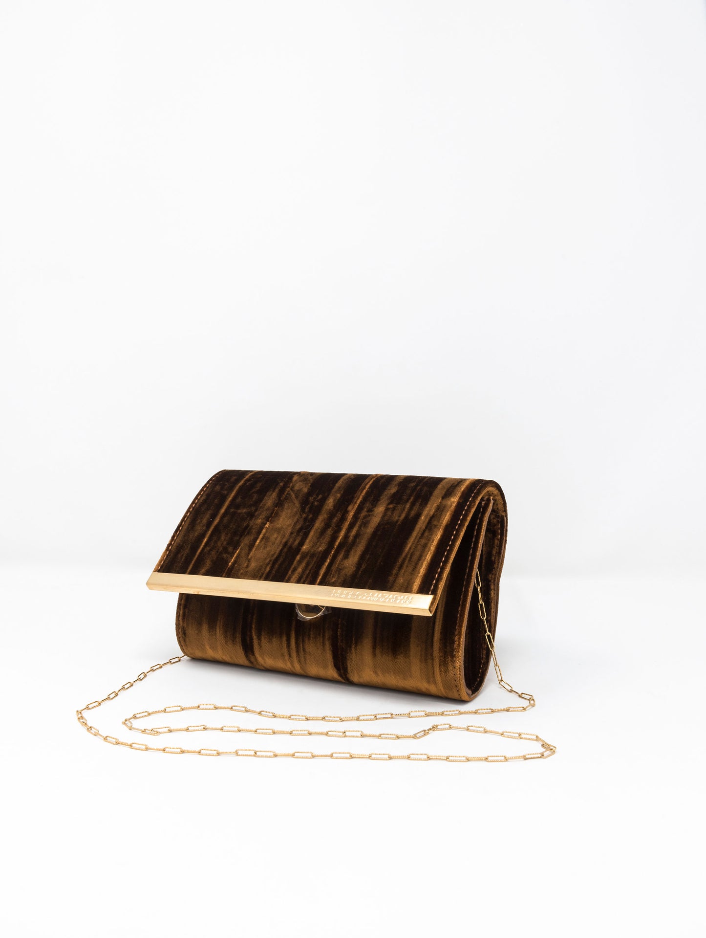 POCHETTE CON CATENA IN VELLUTO