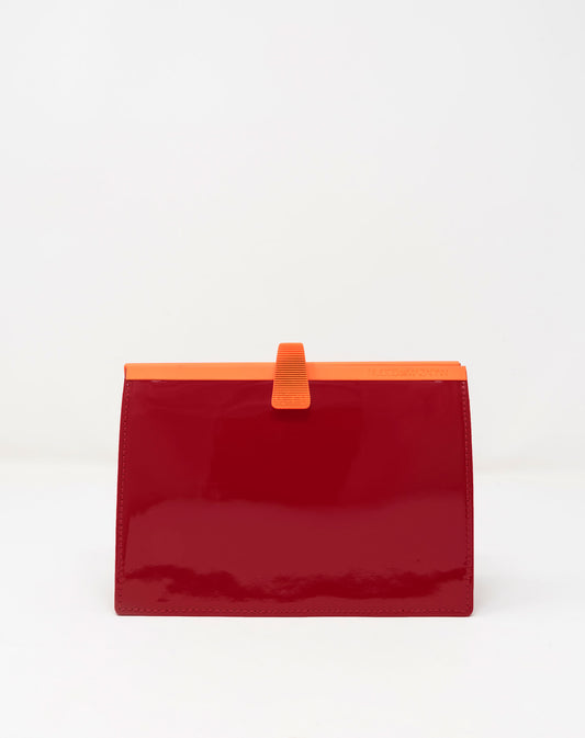BORSA A MANO IN VERNICE